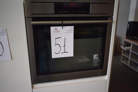 AEG oven with pyrolysis model BP8314001M stainless steel / black. Retail sales 14550 kr.