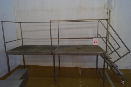 Stainless steel walkway with grates, L 300 x W 100 x time height 108 cm. 3 steps