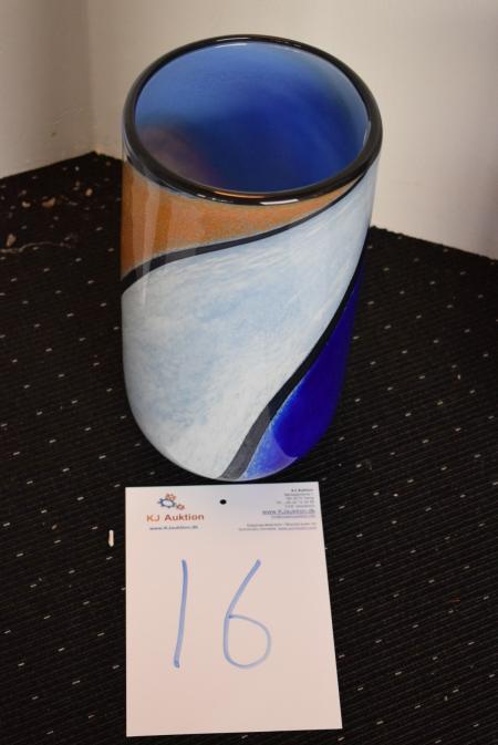 Vase Height: 32 cm
