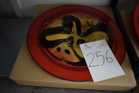dish diameter: 56 cm