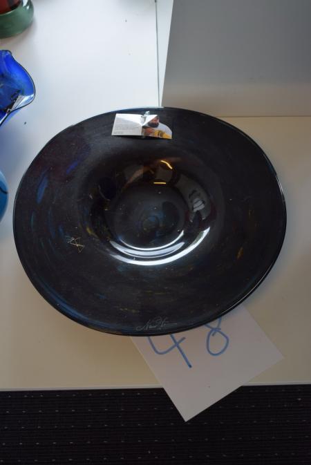 1 piece bowl Ø 24 cm + 1 vase height: 15 cm