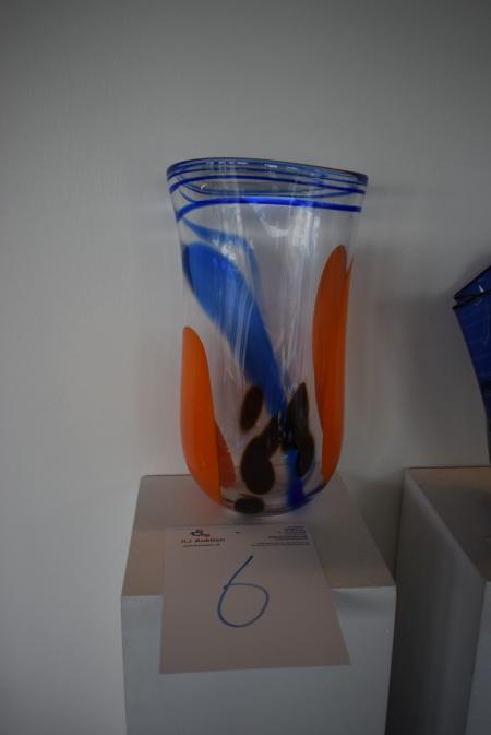 vase height: 36 cm