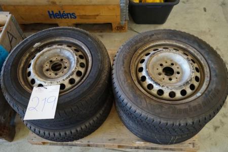 4 pcs. tires with rims, 205/65 r16, fits Mercedes Vito