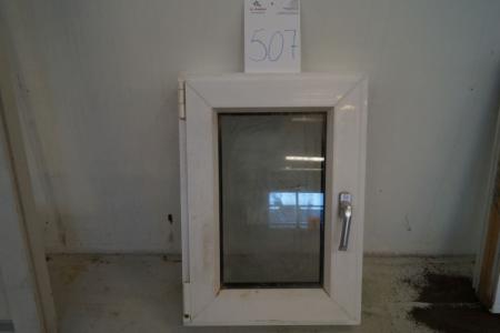 1 stk. plastik hvid vindue. B 50 x H 70 cm