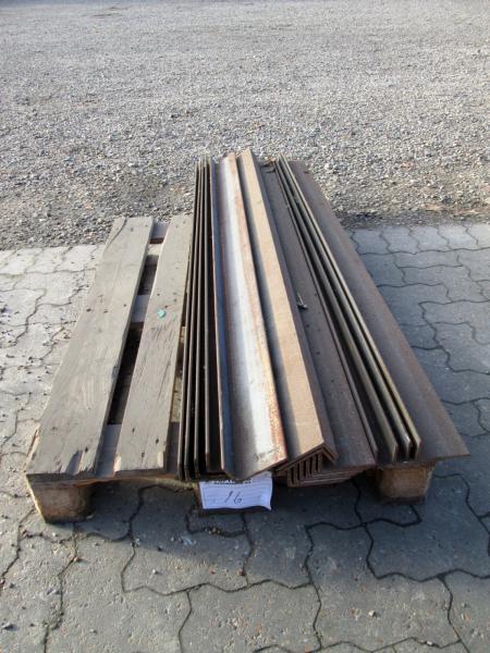 16 pcs angle profile 50x100x5x1740mm Excl. Pallet total weight with pallet 229kg