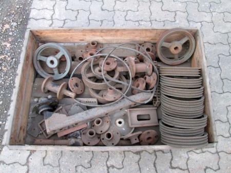Div. Pulleys + flangser + straps + pto tap Excl. Palle and frame