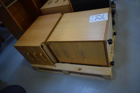 2 pieces drawer sections.