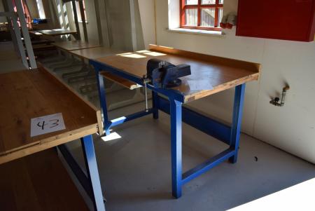 Workbench with vice 150x80 cm