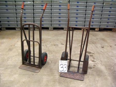 Trolleys 2 pieces - must have air in the wheels / wheel service
