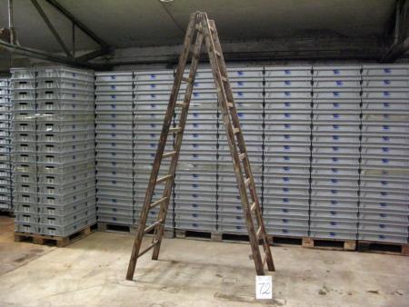 Ladder / Wiener Ladder "RETRO" Height 270 cm