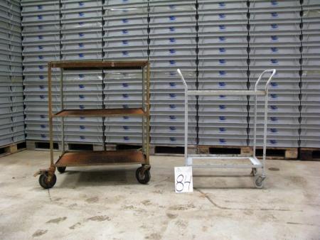 Packages carts 2 pcs. Large measuring approximately 58 x 86 x H 110 cm & little about 41 x 68 x H 100 cm. Normal wear and patina.