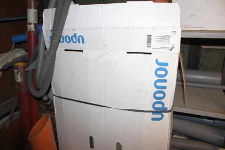 Box with Uponor Heat emission plates