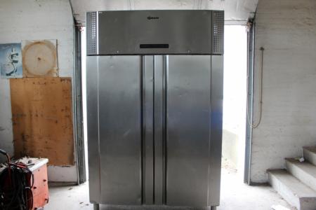 Gram Industri køleskab i rustfrit stål,  model 1400 RSG 10N, H. 216 cm B. 139 cm D. 87,6 cm