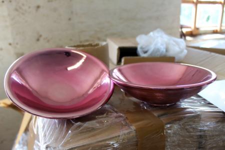 Pallet with glossy pink bowls about 14 boxes