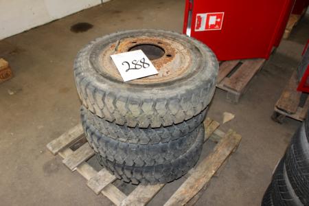 4 tires Bridgestone K8101