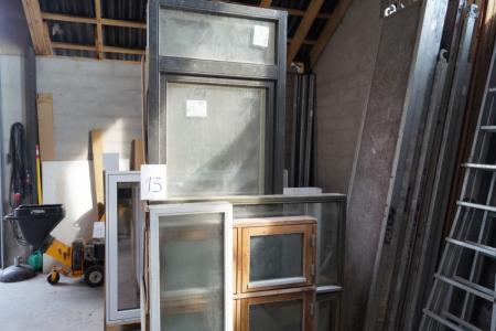 Pallet with div. Windows, used