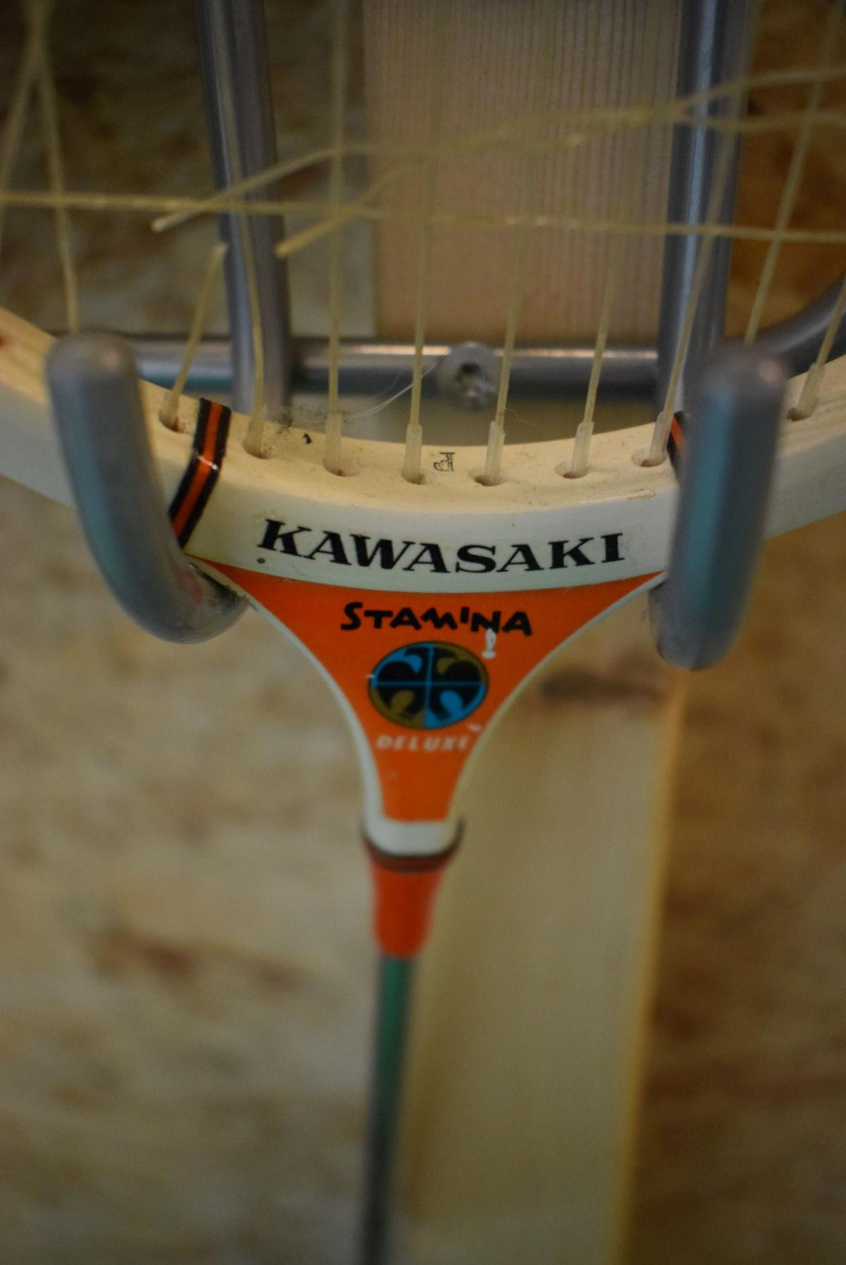 skæbnesvangre pension dart 6 badminton ketchere, forskellige mærker, forza og kawasaki. - KJ Auktion -  Maskinauktioner
