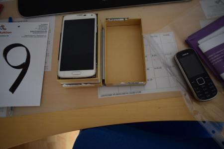 Samsung galaxy s5 og Nokia, uden opladere