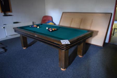 Søren Søgaard, pool table 226x131cm, good condition, 2køller and balls included