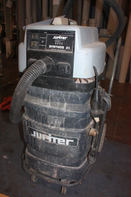 Industrial vacuum cleaner, Jupiter Synthos 21. 2000 Watt