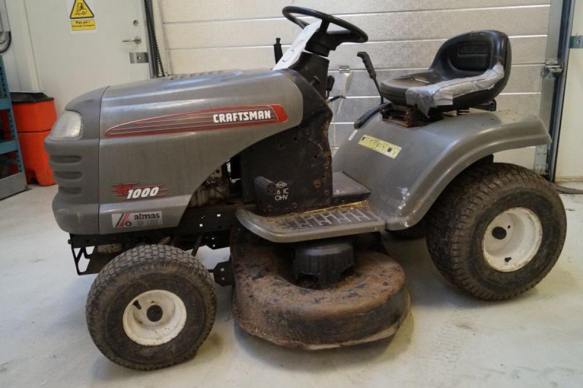 Garten-Traktor, mrk. Craftsman LT1000 - KJ Auktion ...