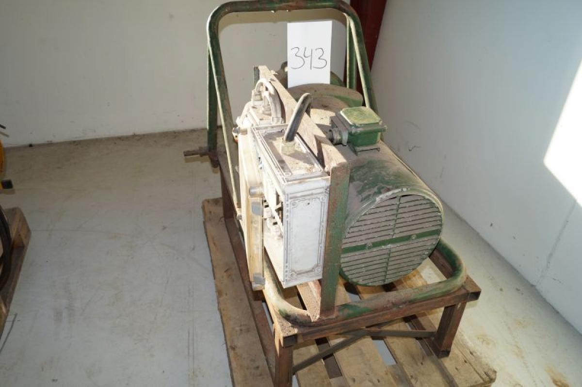 Generator Mit 3 Punkt Aufhangung Typ Muller Tu30 Kj