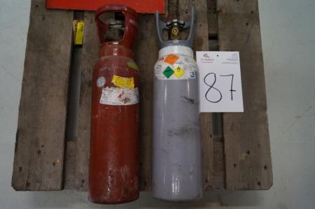 Oxygen and gas cylinders