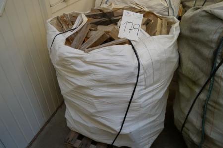 Firewood in big-bag, Time About 1 cubic box