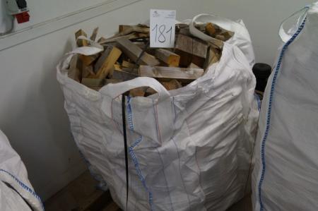 Brennholz in Big-Bag, Zeit Ungefähr 1 Kubikkasten