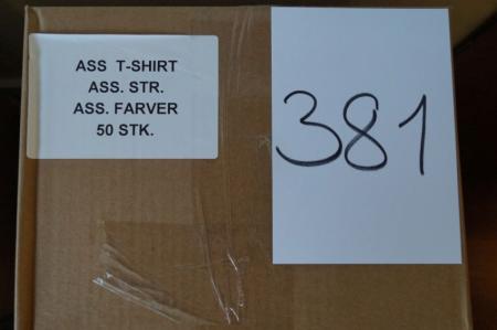 Firmatøj uden tryk ubrugt : 50 stk T-shirt ,  ass. str.og ass. Farver
