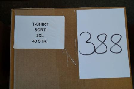 Firmatøj ohne Druck ungenutzt: 40 Stück. Rundhals-T-Shirt, schwarze, geriffelte Hals, 100% Baumwolle. 2 XL