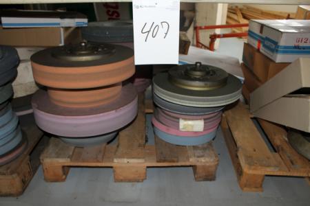 Pallet with grinding stone