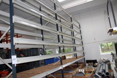 3 Subjects Hovik pallet racking uprights 42, maximum 3000 kg per. shelf about 6 meters high