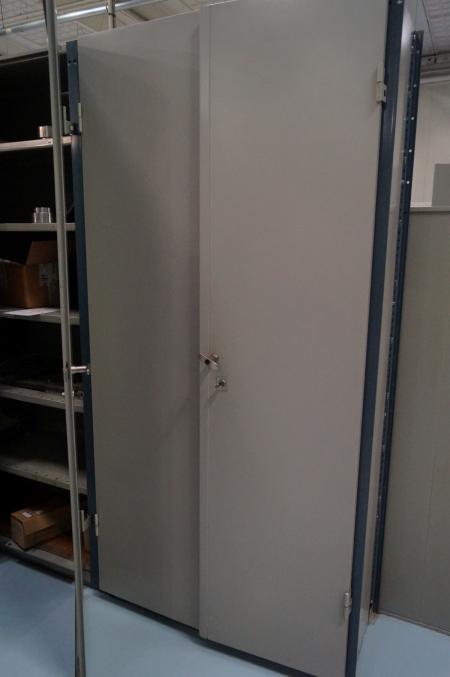 Steel cabinet width 100 cm height 210 cm depth 40 cm with content