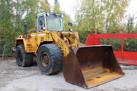 Wheel Loaders, Liebherr 531 year 1992. Type L531, total gross weight: 12000 kg. Permitted weight front: 6000 kg and permissible weight behind in: 7000 kg. Hours 7296, central lubrication. Electrical faults. with two extra tires