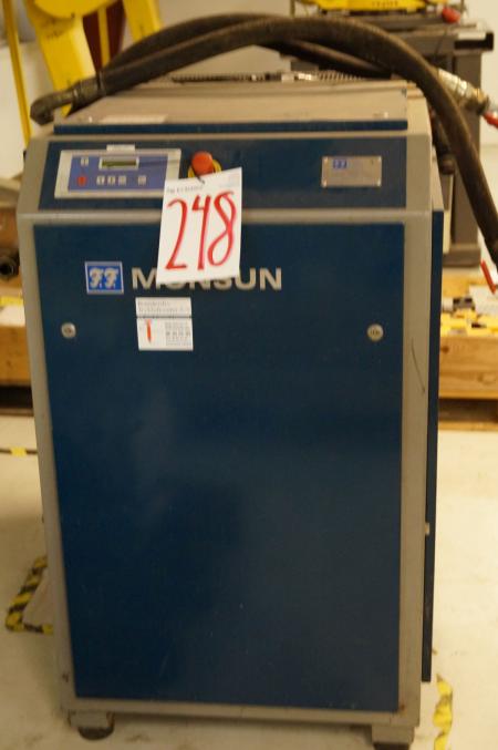 Kompressor for køling ff-monsun årgang 2006 ydelse 4010 liter/min max 10 bar.