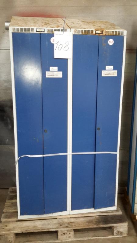 Lockers with 4 doors