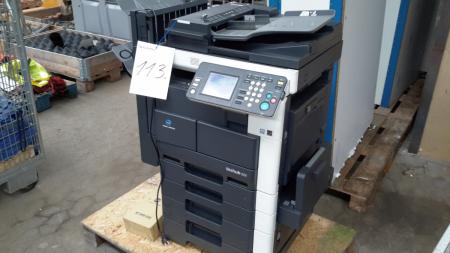 Konica Minolta Fax Scan copy machine. Type bizhub 222nd