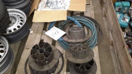 Rollers for welding wire and 15 kg 1.0mm welding wire.