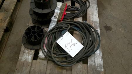 Rollers for welding wire and air hoses
