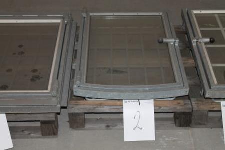 1 Stück verzinkt Corral Fenster m Bogen, HxB 79 / 82x55 cm, Öffnung, Stahlstangen hinter m Verglasung, ungebraucht