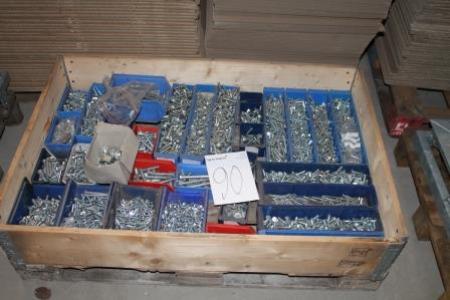 1 pl div screws and nuts + assortment boxes