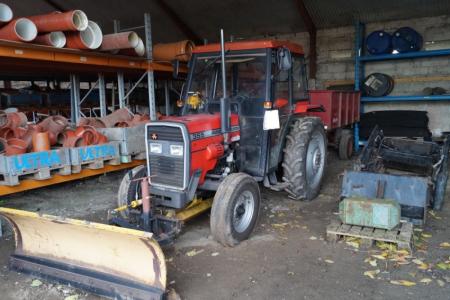Tractor Massey Ferguson 355 4461 hours with plow length 175 cm, weight block, assault grab, front loader with bucket chief 900+ tipper 134x264 cm