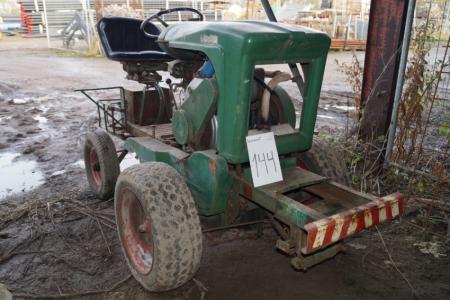 Tractor with MAG motor starter in the first try