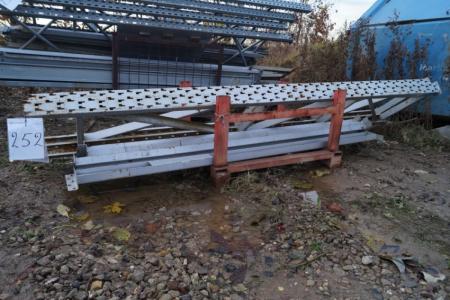 1 subjects pallet rack 310 cm with 4 stringers 235 cm