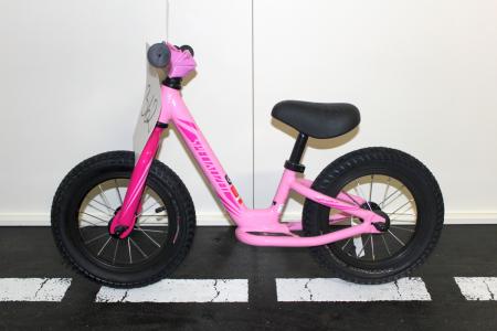 Learner bike color: pink NEW!