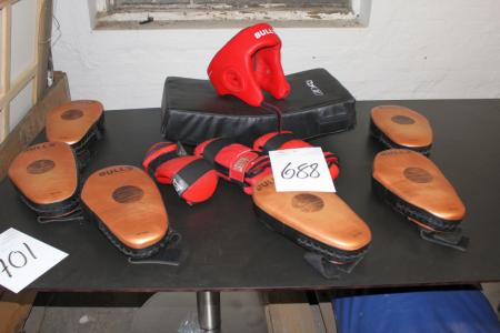 Boxhandschuhe, sparingspude und Helm