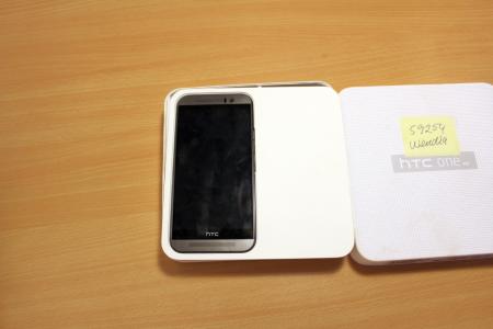 Mobiltelefon, HTC One M9 