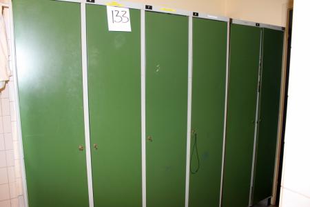 2 paragraph 4 room wardrobes and 2 two-room lockers
