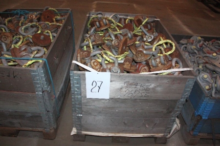 (2) pallets with lift fittings